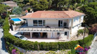 Chalet en Roca Grossa. R02533 villa de lujo con vistas panoramicas al mar, montaña, pue