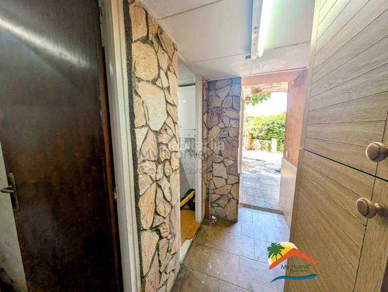 Foto 8e9cd1e4-32d1-4834-ab17-09c59785e86c. Casa con camino riscaldamento parcheggio piscina in Lloret de Mar