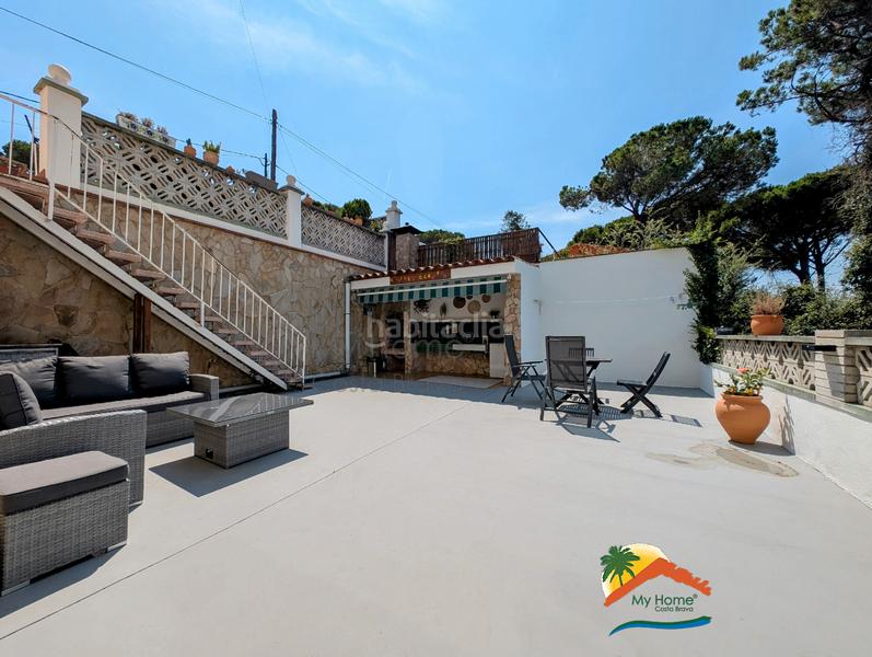 Foto 333c5004-fa36-4910-8999-6a9b737fa2ac. Haus mit kamin heizung parking pool in Terrafortuna - Puig Ventós Vidreres