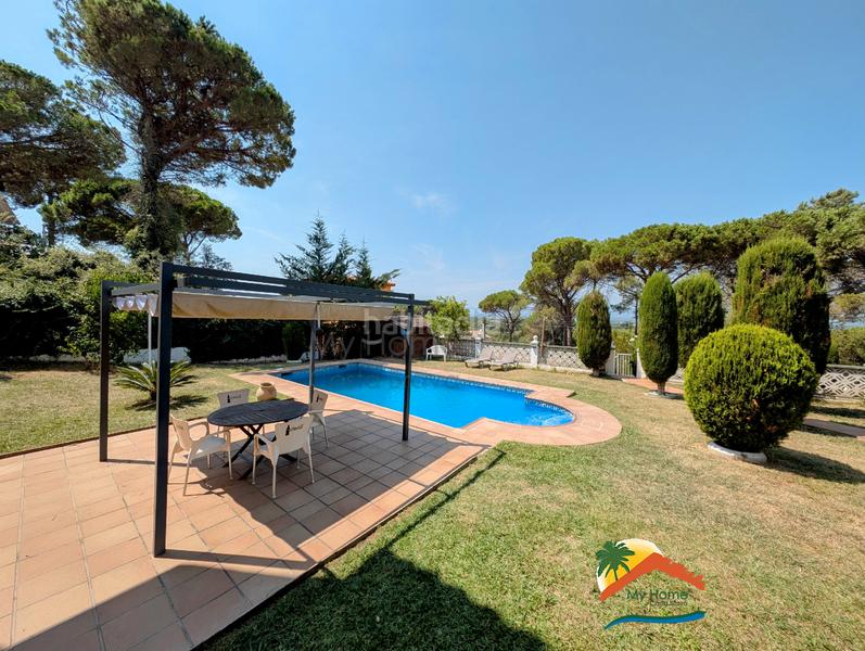 Foto 80bff23d-028c-4a4d-b692-bd8ca040f91e. Haus mit kamin heizung parking pool in Terrafortuna - Puig Ventós Vidreres