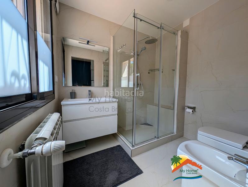 Foto 9c4a5e3d-1fdf-47c5-9a61-2e437e09e2de. Haus mit kamin heizung parking pool in Terrafortuna - Puig Ventós Vidreres