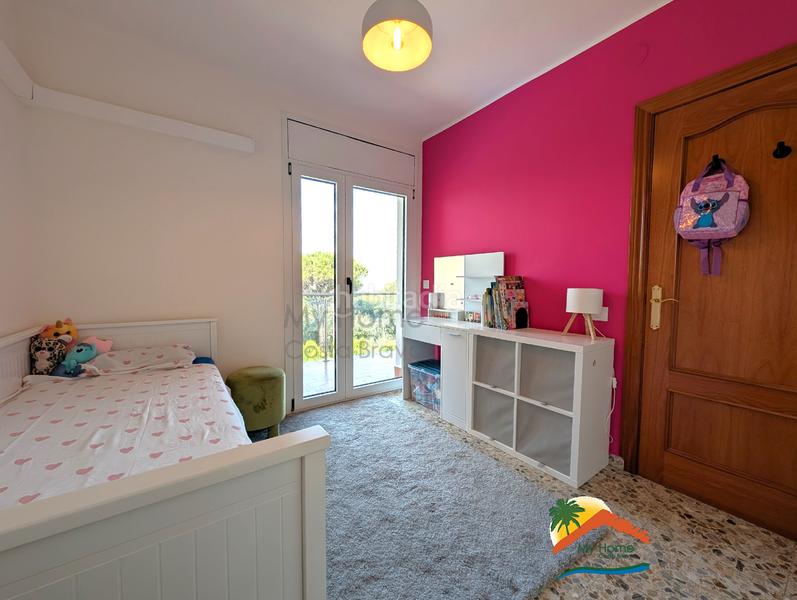 Foto acefdf29-c14a-4105-aeae-3271a58b6c3f. Haus mit kamin heizung parking pool in Terrafortuna - Puig Ventós Vidreres