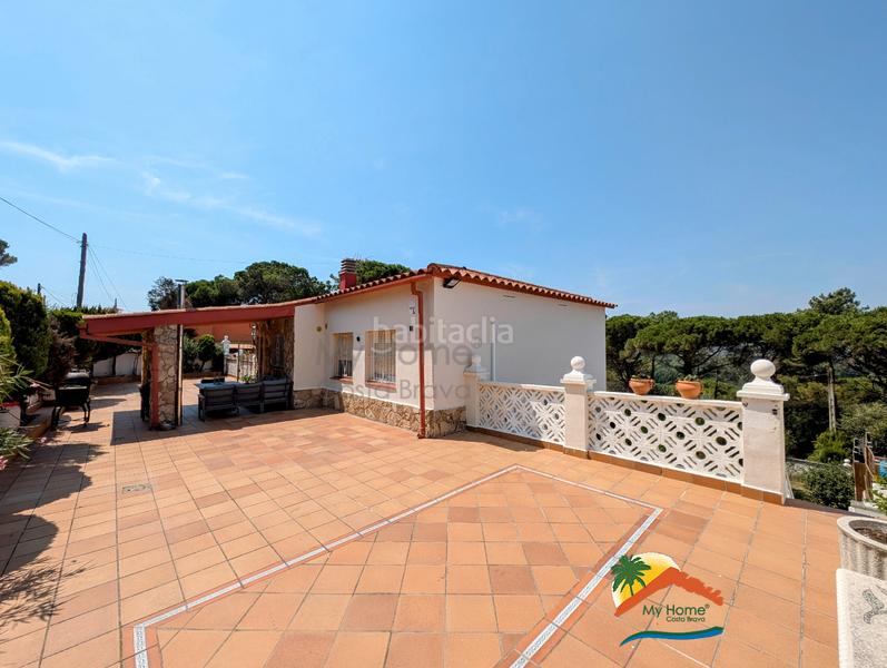 Foto b80d6210-9ceb-4e5b-b702-d1245e24570f. Haus mit kamin heizung parking pool in Terrafortuna - Puig Ventós Vidreres