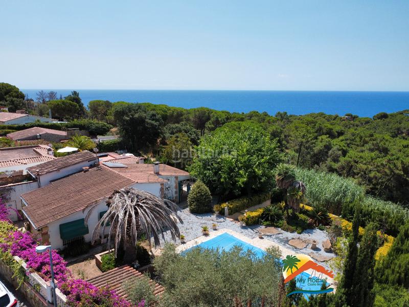 Foto 524a5ae0-922c-41e7-bb13-f1582092de36. Casa con camino riscaldamento parcheggio piscina in Lloret de Mar