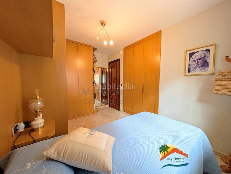 Foto dd9cb948-ae23-492d-97f6-86d9f338f0c1. Casa con camino riscaldamento parcheggio piscina in Lloret de Mar