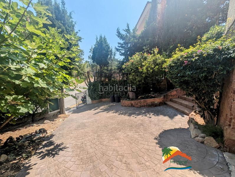 Foto 0693292a-0584-47db-acb8-e048bc8eea0d. Casa amb xemeneia calefacció aparcament a Condado del Jaruco - Puigventós Lloret de Mar