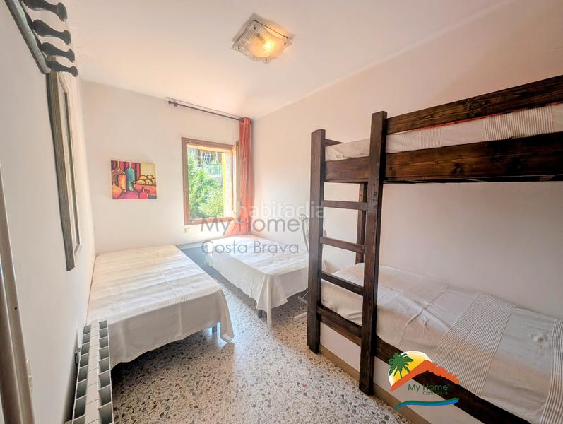 Foto d84096cc-4b2b-499c-a6b2-df780b2a2e87. Casa amb xemeneia calefacció aparcament a Condado del Jaruco - Puigventós Lloret de Mar