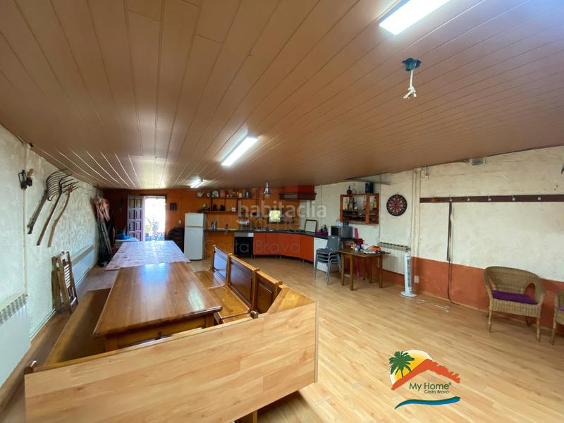Foto d3d07976-4d88-433b-aaa4-2652cbdea8a3. Doppelhaus mit kamin heizung parking pool in Centre Blanes