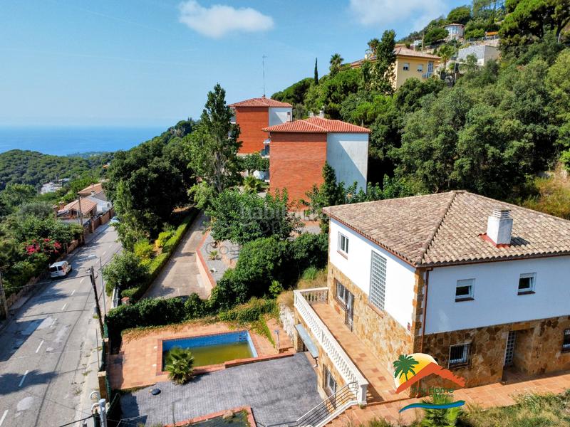 Foto 4dad285e-3ffb-4545-901e-38aa8e4a1f8b. Chalet mit heizung parking pool in Serra Brava Lloret de Mar