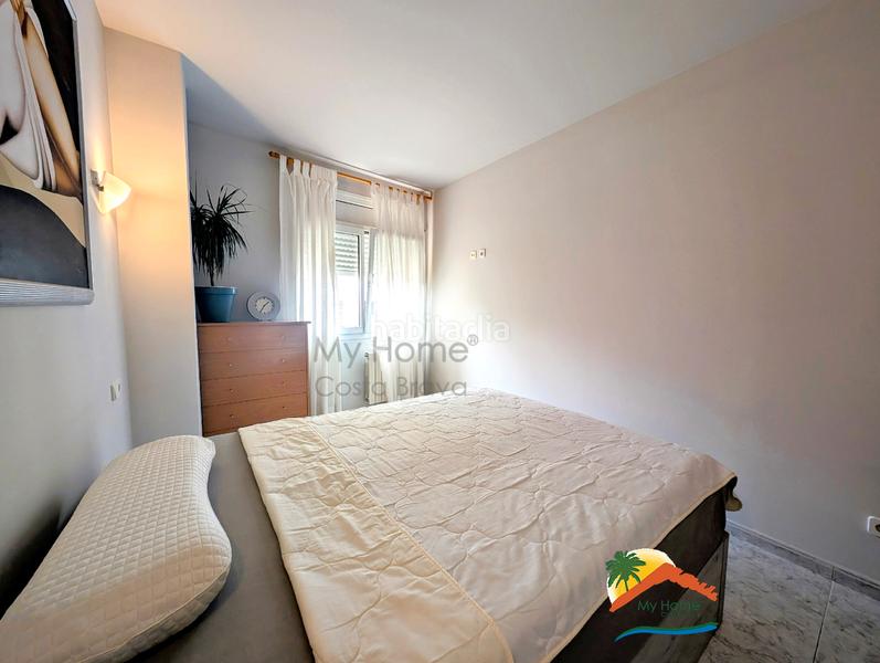 Foto 007bffc0-8c90-4cc3-97e5-cae143b1c6af. Piso r02548 bonito piso de 2 habitaciones totalmente reformado a 200 metros de la playa , centro. en Lloret de Mar