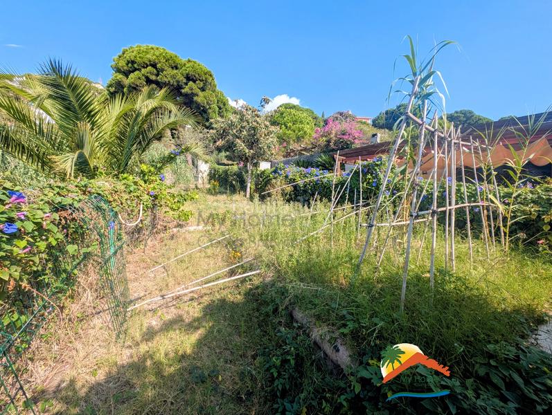 Foto 4c3492a4-5b23-49dd-aa60-a73b700c382e. Haus mit kamin heizung parking pool in Roca Grossa Lloret de Mar