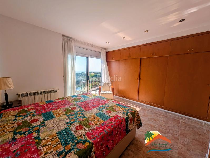 Foto bc17d587-4df0-4eff-9053-08bf7afe5d6b. Haus mit kamin heizung parking pool in Roca Grossa Lloret de Mar