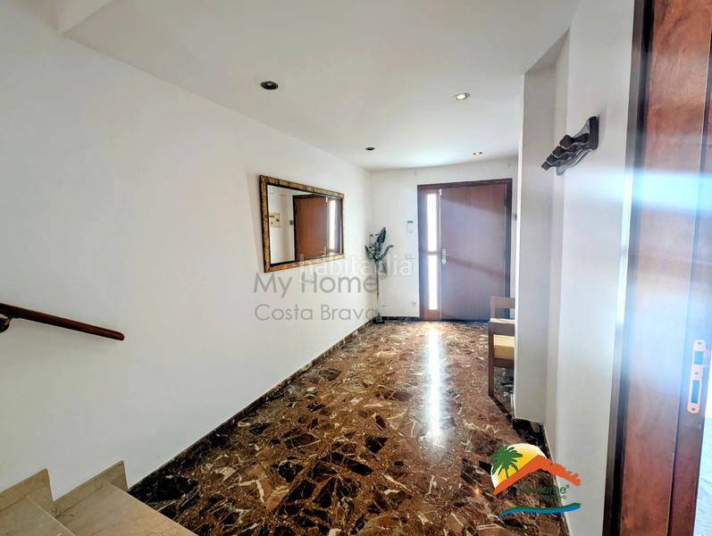 Foto e281fd86-796b-427e-baf6-9c3cf24fb179. Haus mit kamin heizung parking pool in Roca Grossa Lloret de Mar