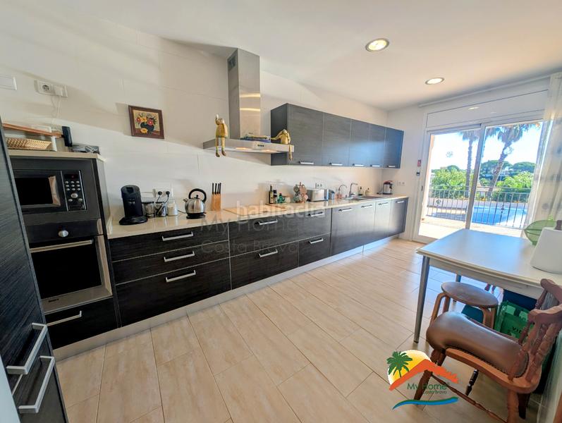 Foto 4102df33-967c-4d9e-9635-664e5d8e0161. Maison avec chauffage parking piscine dans Roca Grossa Lloret de Mar