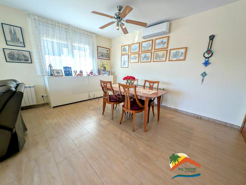 Foto a4458f6a-d9c0-427f-9681-8ef587b15559. Maison avec chauffage parking piscine dans Roca Grossa Lloret de Mar