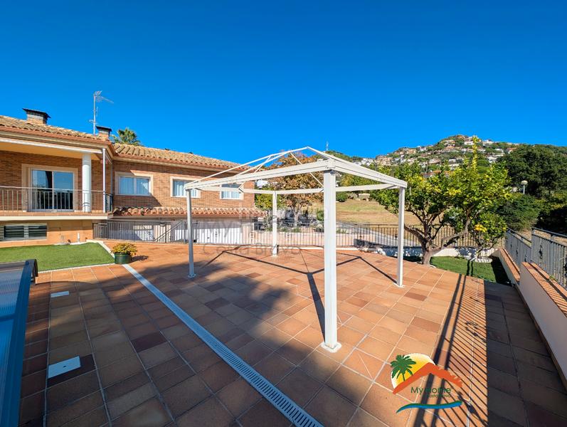 Foto d823034b-6506-4d47-a86c-2738565cd4d7. Maison avec chauffage parking piscine dans Roca Grossa Lloret de Mar