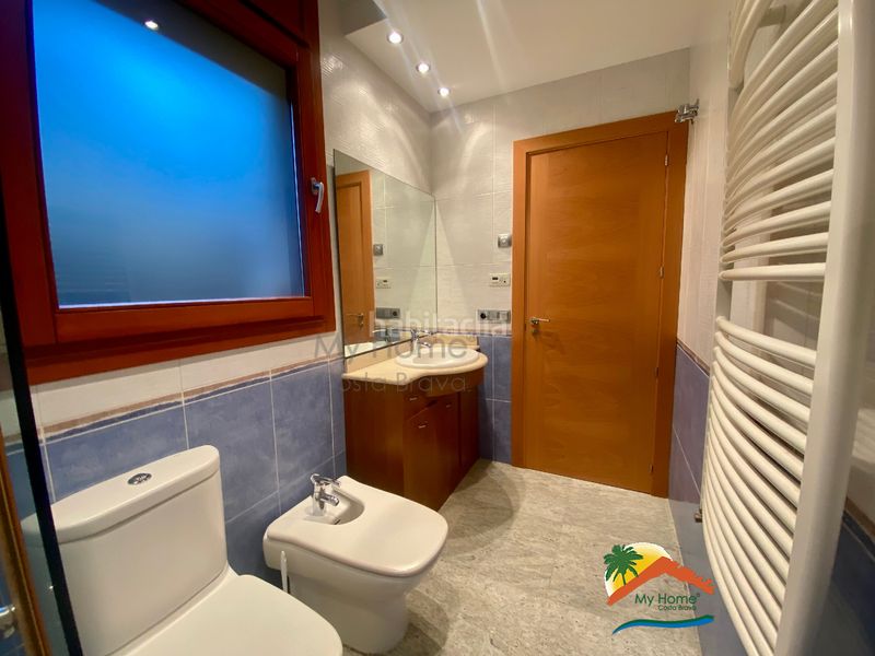 Foto af985bfc-24df-48ee-a831-fec553b9b4de. Xalet amb calefacció aparcament piscina a Santa Cristina-Sant Francesc Blanes