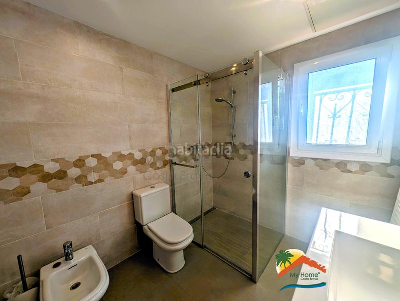 Foto f802d4bf-9caf-4e9d-8c1b-1a7dc16170c8. House with heating parking in Mas Mora-Sant Daniel Tordera