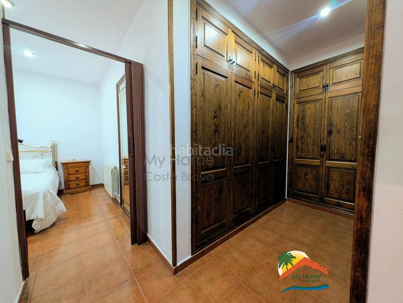 Foto 5093d6c4-959b-4474-a665-8cca63e168c0. Casa con camino riscaldamento parcheggio piscina in Lloret de Mar