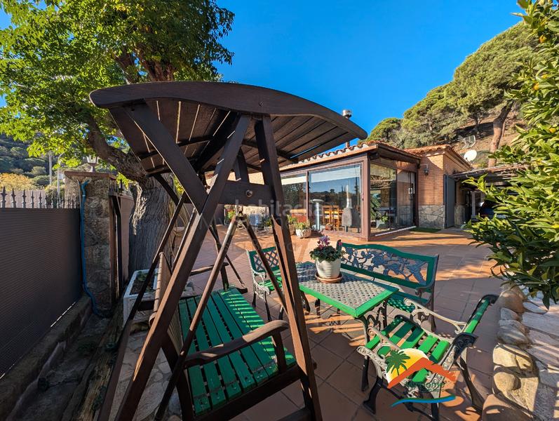 Foto c29d197b-a0f3-4a35-aab6-984d099fedd7. Casa con camino riscaldamento parcheggio piscina in Lloret de Mar