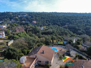 Casa a Mas Altaba - El Mol�. R02586 casa de 5 habitaciones con vistas despejadas a la monta�a