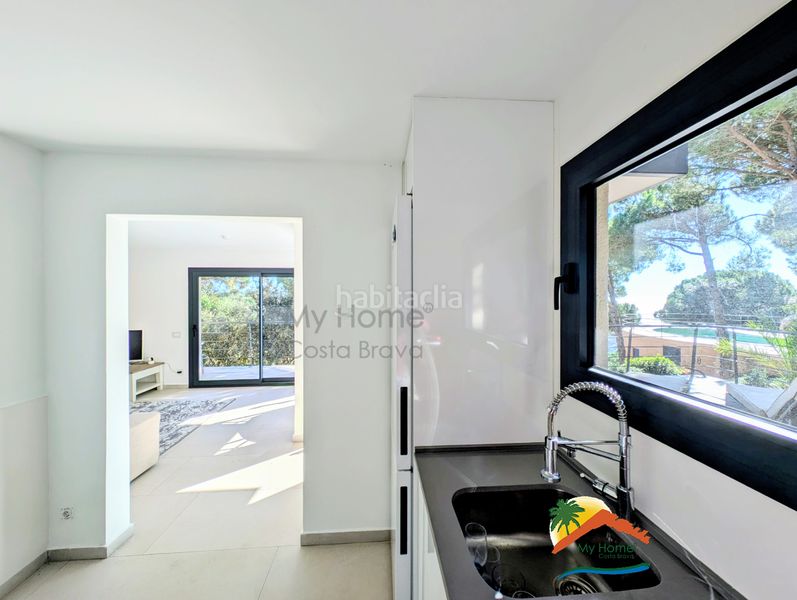 Foto 6293e1a8-5057-4a9f-88a0-77a7ad4d63f7. Casa amb calefacció aparcament piscina a Serra Brava Lloret de Mar