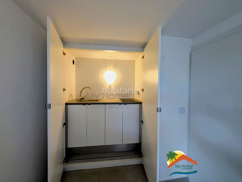 Foto b43aa85b-91f5-4e3b-8285-ba40b48f9910. Casa amb calefacció aparcament piscina a Serra Brava Lloret de Mar
