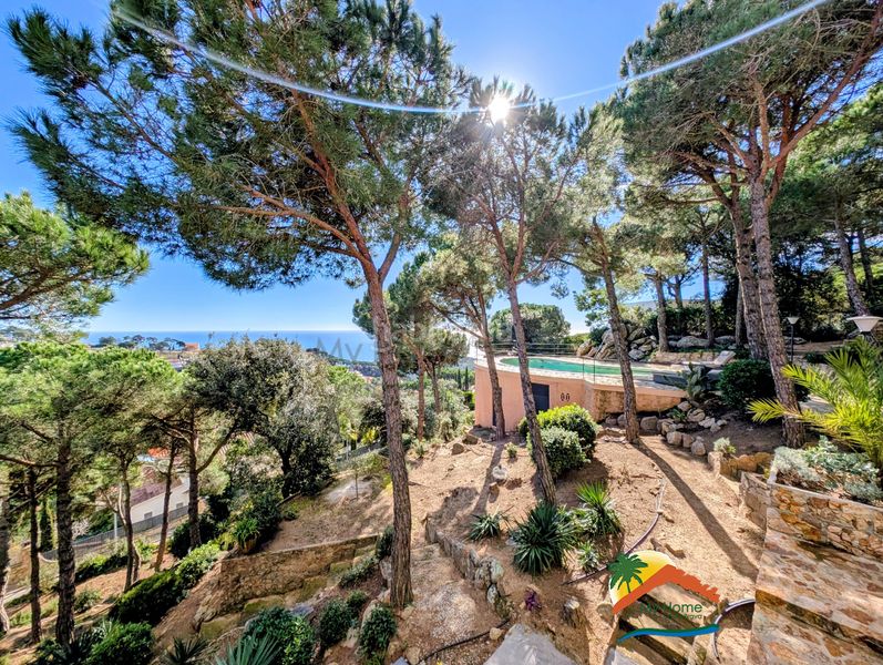Foto d193711a-8389-451b-a3ef-717422a06156. Casa amb calefacció aparcament piscina a Serra Brava Lloret de Mar