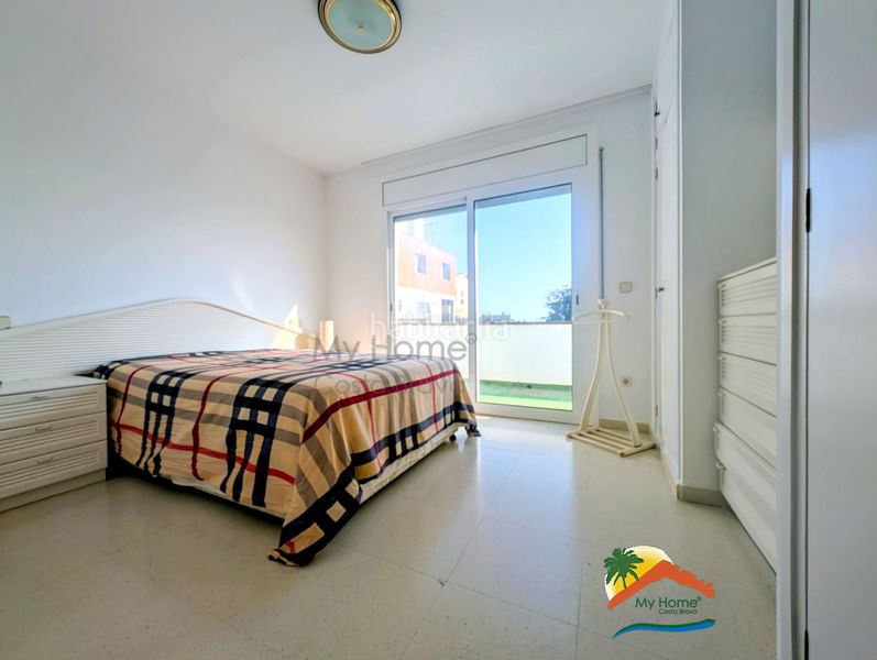Foto f1159bf0-f509-49e9-bf57-04673328187f. Casa amb xemeneia calefacció aparcament piscina a Lloret de Mar