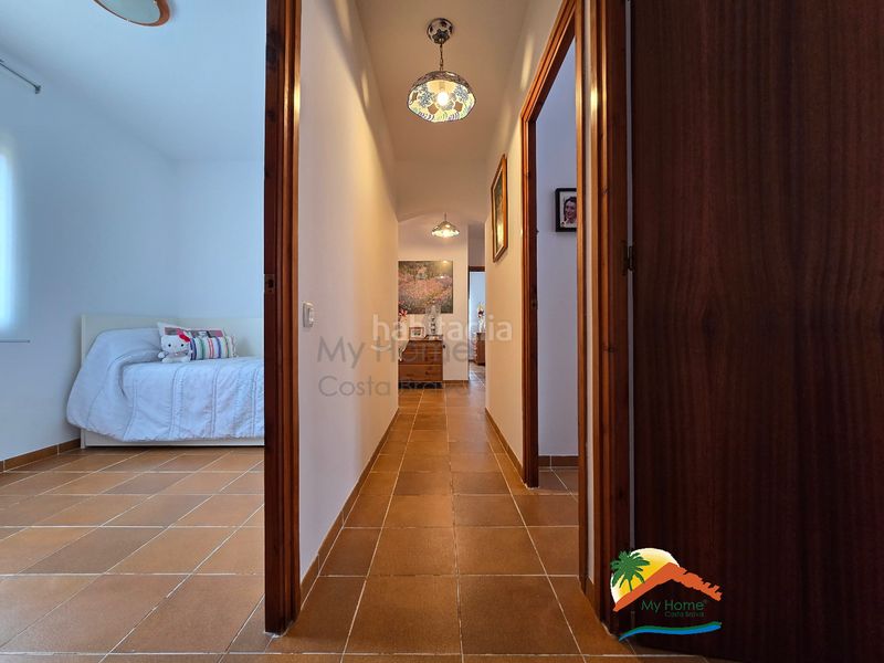 Foto f0f5f211-7ea1-4779-b2ae-5a1f5bb8ab90. Casa amb xemeneia aparcament piscina a Aiguaviva Parc Vidreres