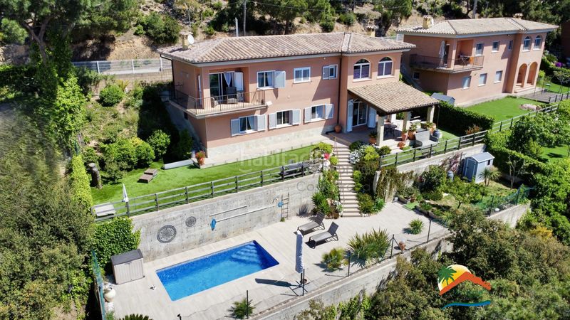 Foto 57c2a8f4-aa4f-42bf-8711-1f03980714df. Casa amb xemeneia calefacció aparcament piscina a Vidreres