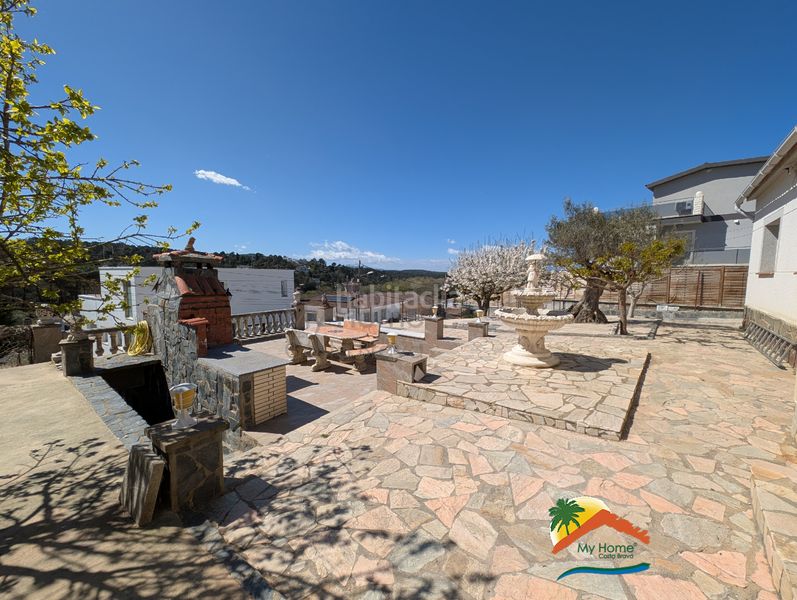 Foto 16b9545d-e5b6-4c6f-8b3a-69c05fcb8300. Casa amb xemeneia calefacció aparcament piscina a Vidreres