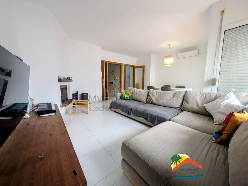 Foto 23985baf-9416-4bf0-9b5e-85a00130e7fc. Apartament a carrer de josep maria sert 19 a Fenals Lloret de Mar