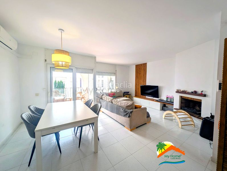 Foto 820e987b-7dd0-428e-a4f2-b3f9c5b0d019. Apartament a carrer de josep maria sert 19 a Fenals Lloret de Mar