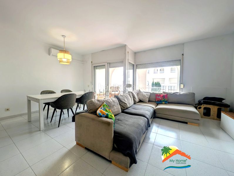 Foto cc11ad9b-5ec4-4be5-9987-2d0adbf53525. Apartament a carrer de josep maria sert 19 a Fenals Lloret de Mar