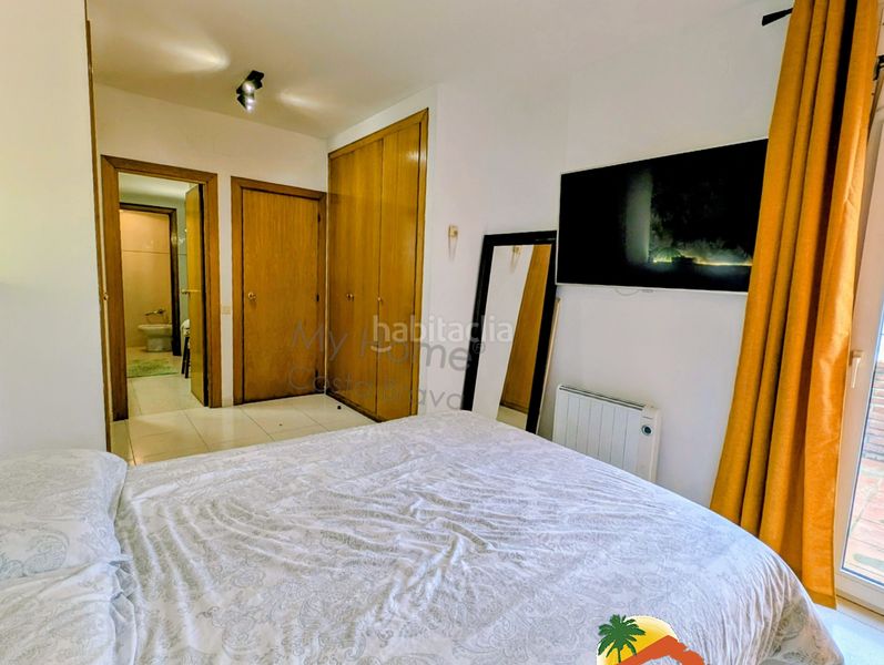 Foto e2c4a7db-17eb-4bc8-852d-2a439f444d7f. Apartament a carrer de josep maria sert 19 a Fenals Lloret de Mar