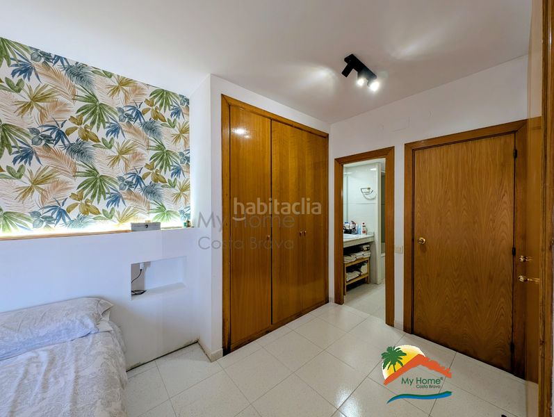 Foto e433ff36-b85d-424f-8374-fdc765397b46. Apartament a carrer de josep maria sert 19 a Fenals Lloret de Mar