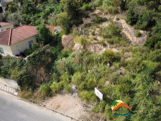 Terrain résidentiel à Carrer de saturn 27. R02625 terreno urbanizable con proyecto en lloret de mar, lloret