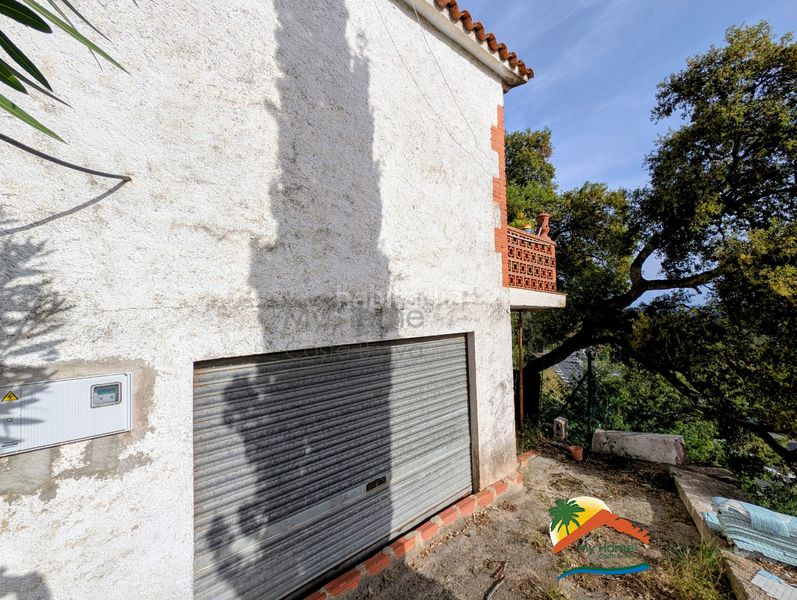 Foto f2bd36eb-1052-4330-84ed-095cce03d43e. Casa amb xemeneia aparcament piscina a Lloret Blau - La Creu de Lloret Lloret de Mar