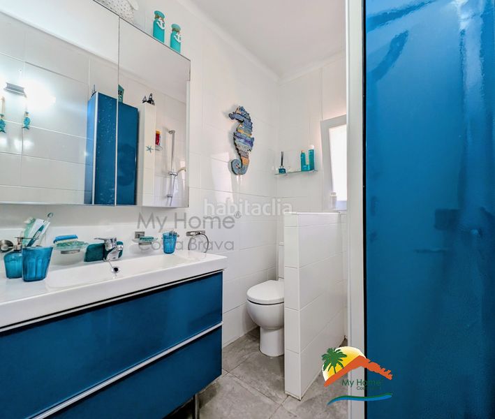 Foto fdcb959c-8a34-46a6-9b6c-c628a2deac49. Casa amb xemeneia aparcament piscina a Lloret Blau - La Creu de Lloret Lloret de Mar
