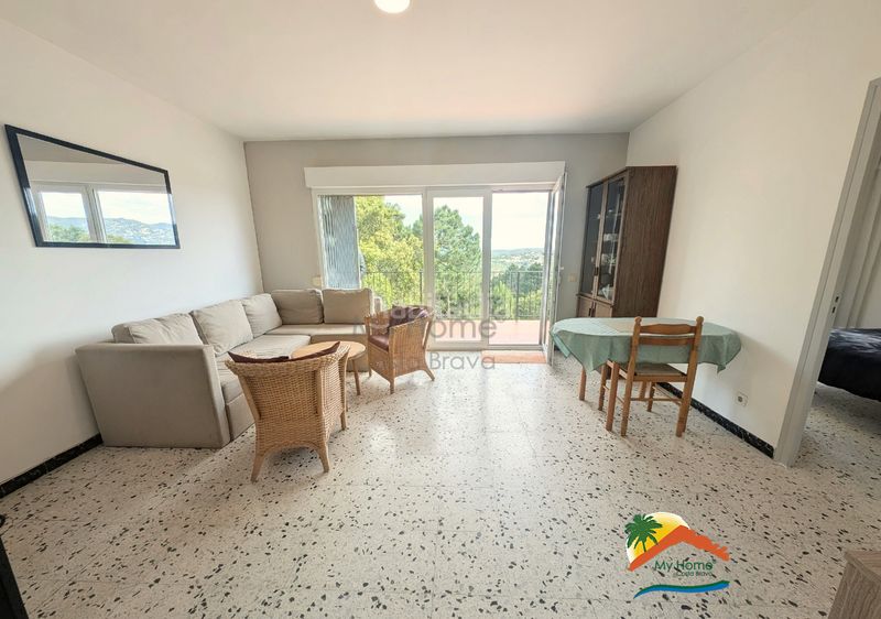 Foto 0738e3b1-0001-47cc-8fbc-3f7daabd965e. Casa amb xemeneia calefacció aparcament a Lloret Blau - La Creu de Lloret Lloret de Mar