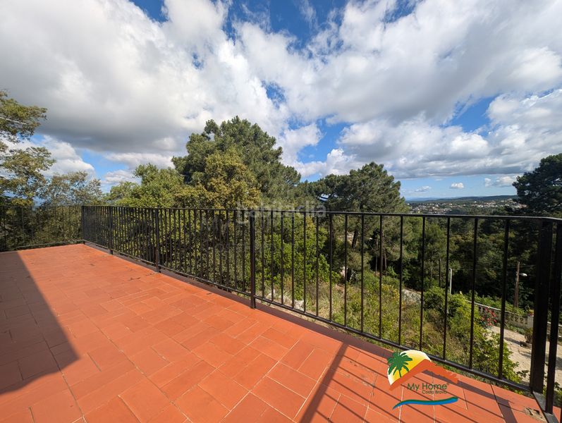 Foto 1bd858f8-c28e-41c1-b2cc-9f12803ae022. Casa amb xemeneia calefacció aparcament a Lloret Blau - La Creu de Lloret Lloret de Mar