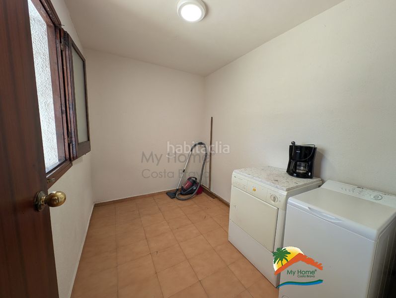 Foto 44e9ef39-85dc-4056-8ffb-be178d5a86e1. Casa amb xemeneia calefacció aparcament a Lloret Blau - La Creu de Lloret Lloret de Mar