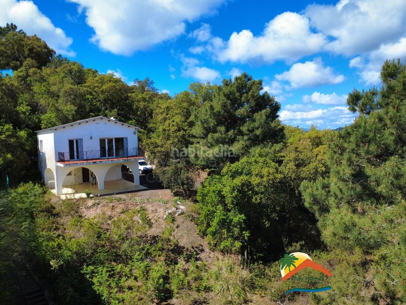 Foto 965cf58e-511f-481f-a7f3-283aabc9894b. Casa amb xemeneia calefacció aparcament a Lloret Blau - La Creu de Lloret Lloret de Mar