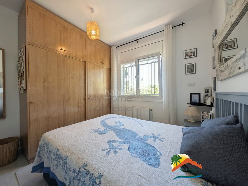 Foto 4c08e884-565d-4dd9-b9ba-39525565754f. Casa amb xemeneia calefacció aparcament piscina a Lloret de Mar
