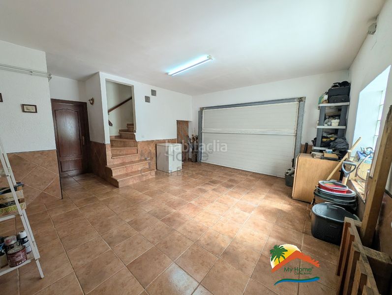 Foto e1cc886f-204c-4872-a970-f01836da0310. Casa amb xemeneia calefacció aparcament piscina a Lloret de Mar