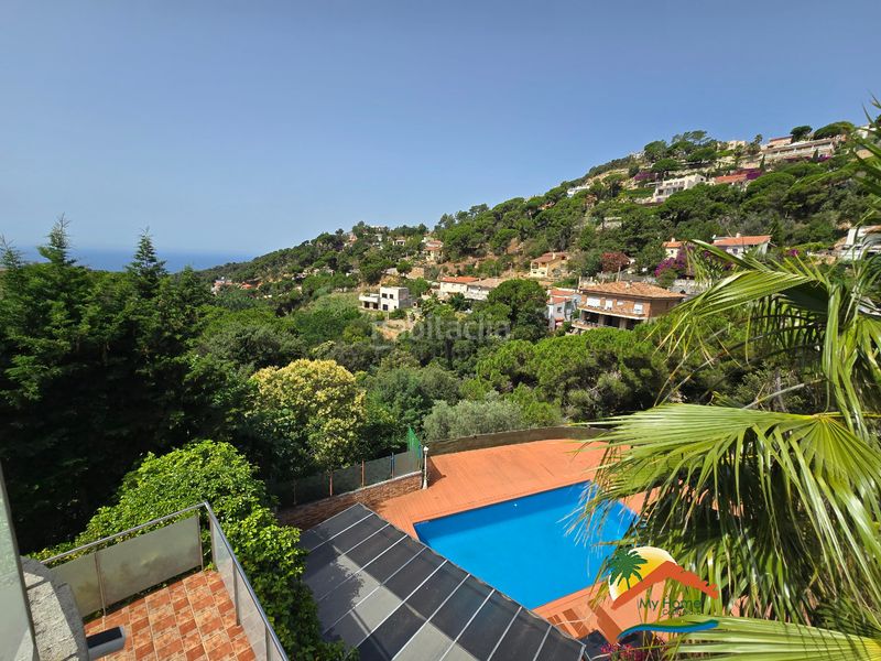 Foto b3e70422-37ff-4d47-913c-d893133725ee. Casa amb calefacció aparcament piscina a Serra Brava Lloret de Mar