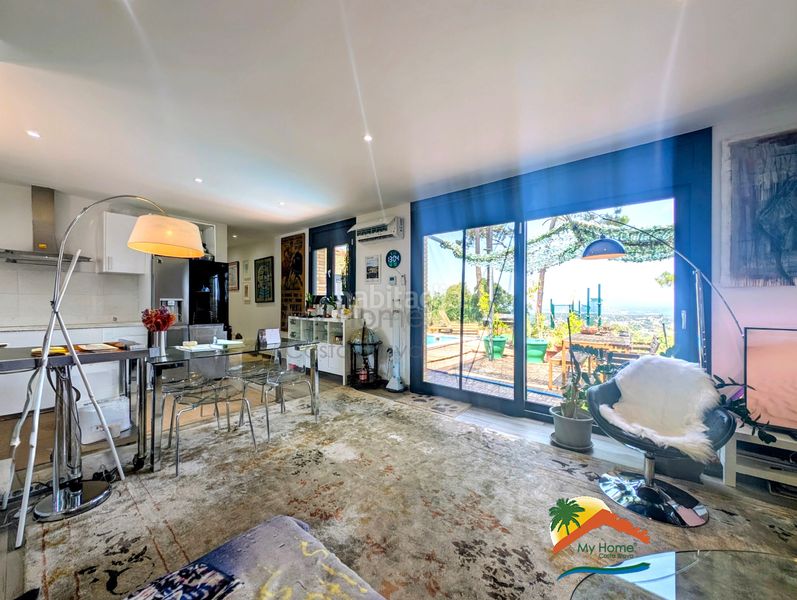 Foto 2915e8ca-b17c-412a-bd3b-d850c87addf4. Casa amb calefacció aparcament piscina a Lloret Blau - La Creu de Lloret Lloret de Mar