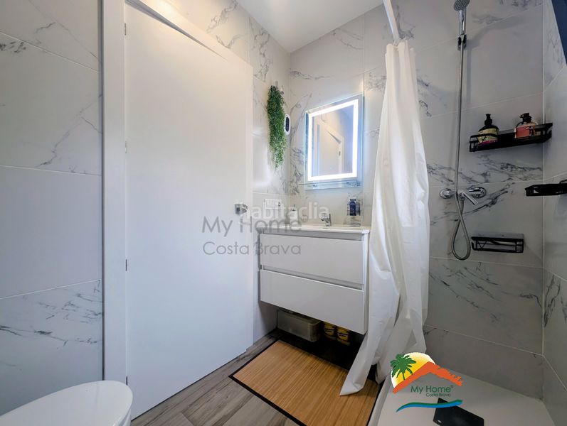 Foto 707ac1a2-189c-42df-87f5-585396ff157e. Casa amb calefacció aparcament piscina a Lloret Blau - La Creu de Lloret Lloret de Mar