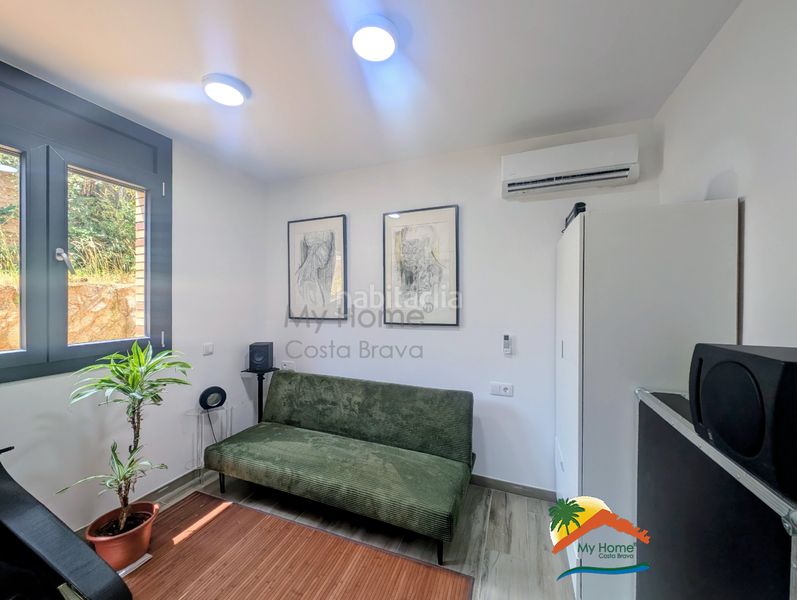 Foto 80f7fb96-f5cb-4a51-8947-22f678f77cad. Casa amb calefacció aparcament piscina a Lloret Blau - La Creu de Lloret Lloret de Mar